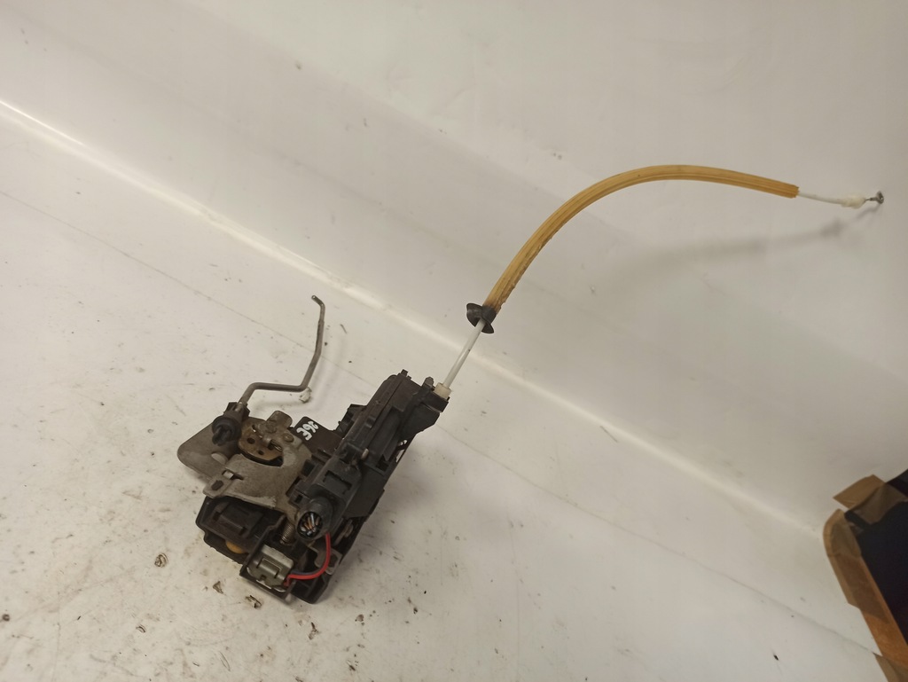 фото №9, Audi a2 замок двері перед правий 7pin 8z1837016c