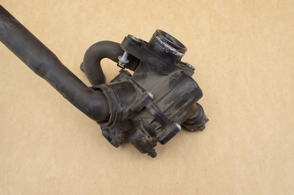 фото №10, Термостат корпус шланг труба a2742000115 mercedes glc x253 2.0 cgi 274920