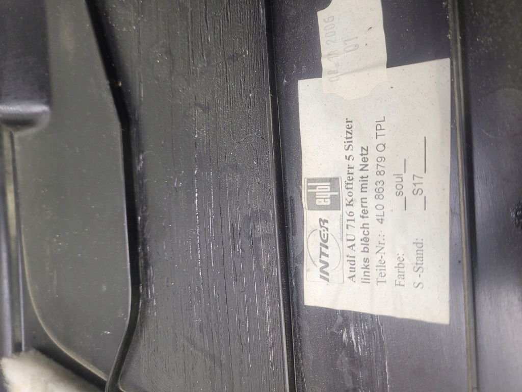 фото №7, Обшивка багажника лівий audi q7 4l 4l0863879q