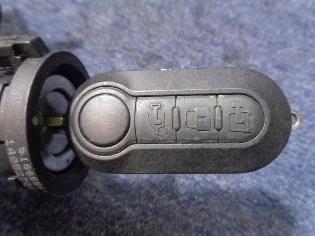 фото №13, Бортовий комп'ютер замок запалювання bsi fiat doblo 2 ii 1.3 16v m-jet euro 5+ 2010-