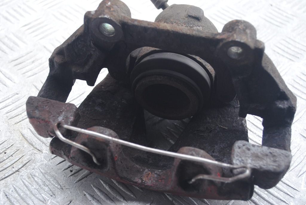 фото №4, Суппорт левый перед + скоба 288mm vw bora golf iv