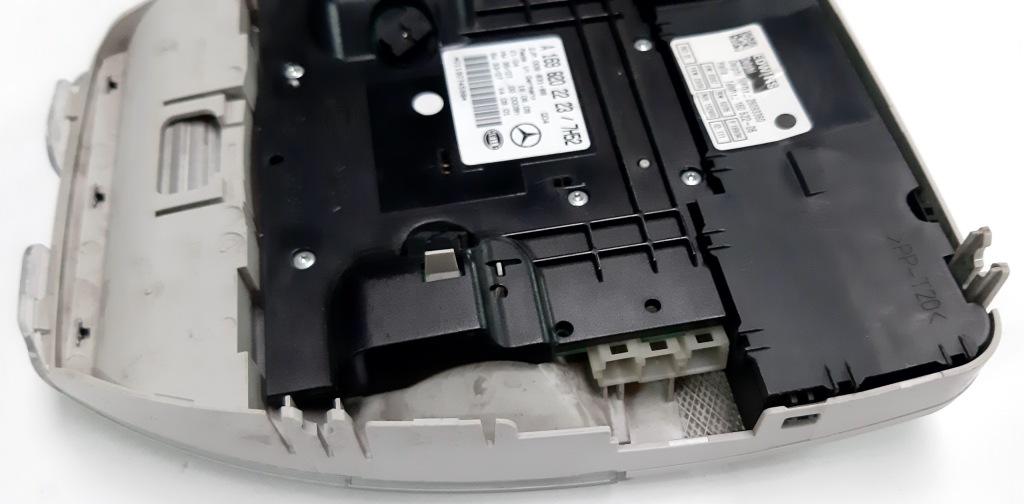 фото №11, B-klasa w245 w169 лампа внутренняя освещение кабины панорама