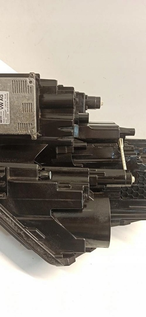 фото №6, Skoda kodiaq лампа права перед led anglik rhd 567941016e