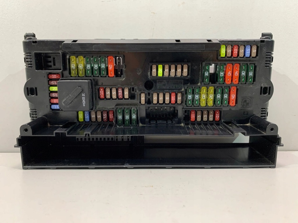 фото №1, Bmw 5 f10 f11 коробка запобіжників 9252815