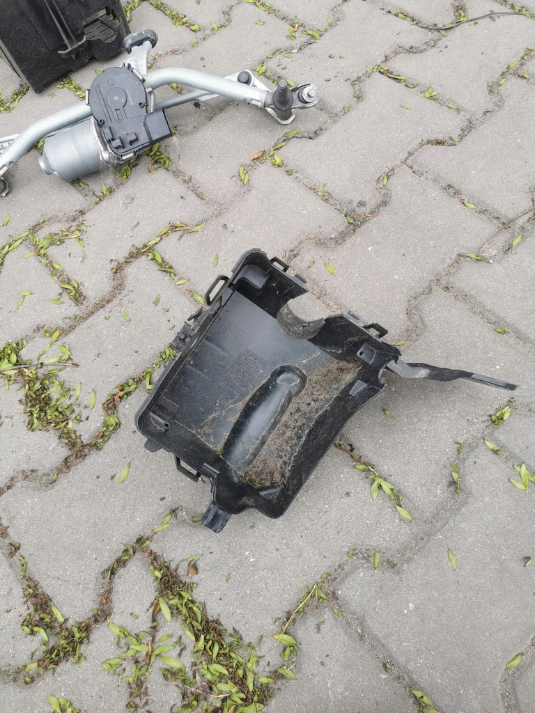 фото №1, Корпус запобіжників peugeot 2008 i 9671941780