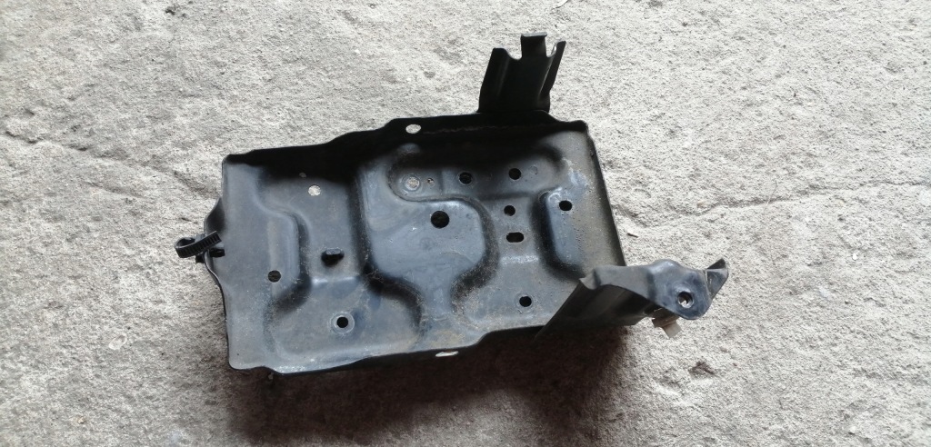 фото №1, Suzuki alto 08-14 основание аккумулятор