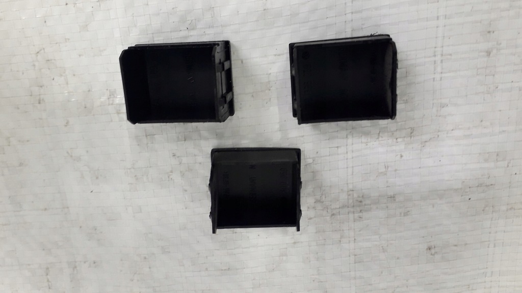 фото №10, Polo n9 заглушка выключателя консоли 6q0959623