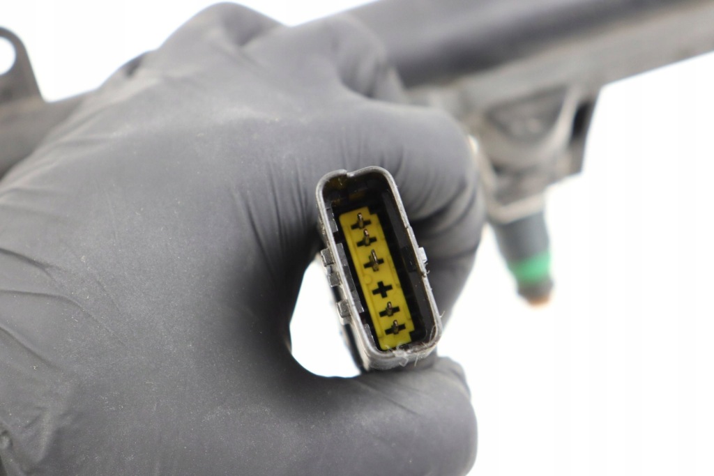 фото №7, Peugeot 206 citroen xsara молдинг впрыскная 1.1 1.4 b 9628982980