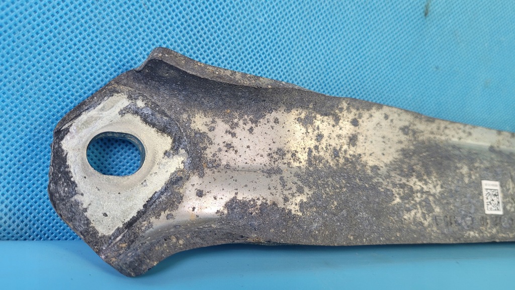 фото №5, Bmw f48 x1 20ix 16r поперечина кронштейн 6858416