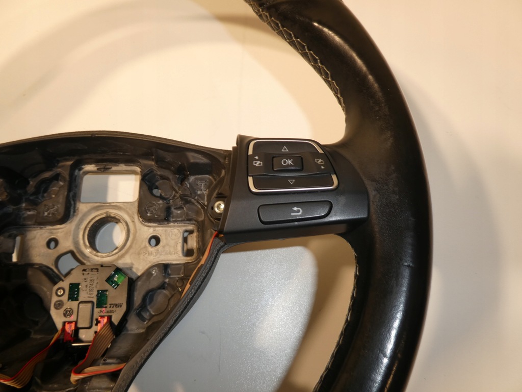 фото №6, Повітропровід шкіряний vw golf vi jetta touran