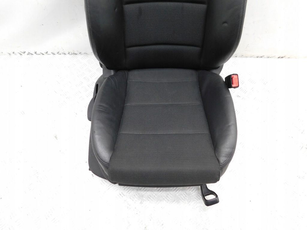 фото №9, Сидіння заднє сидіння i комплект - audi s3 a3 8p sportback 5d s-line