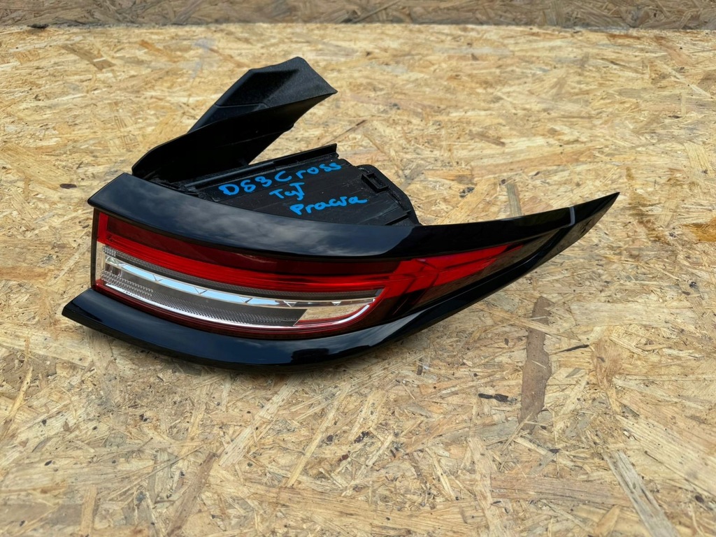 фото №1, Citroen ds3 crossback performance лампа правая задняя 9844986680