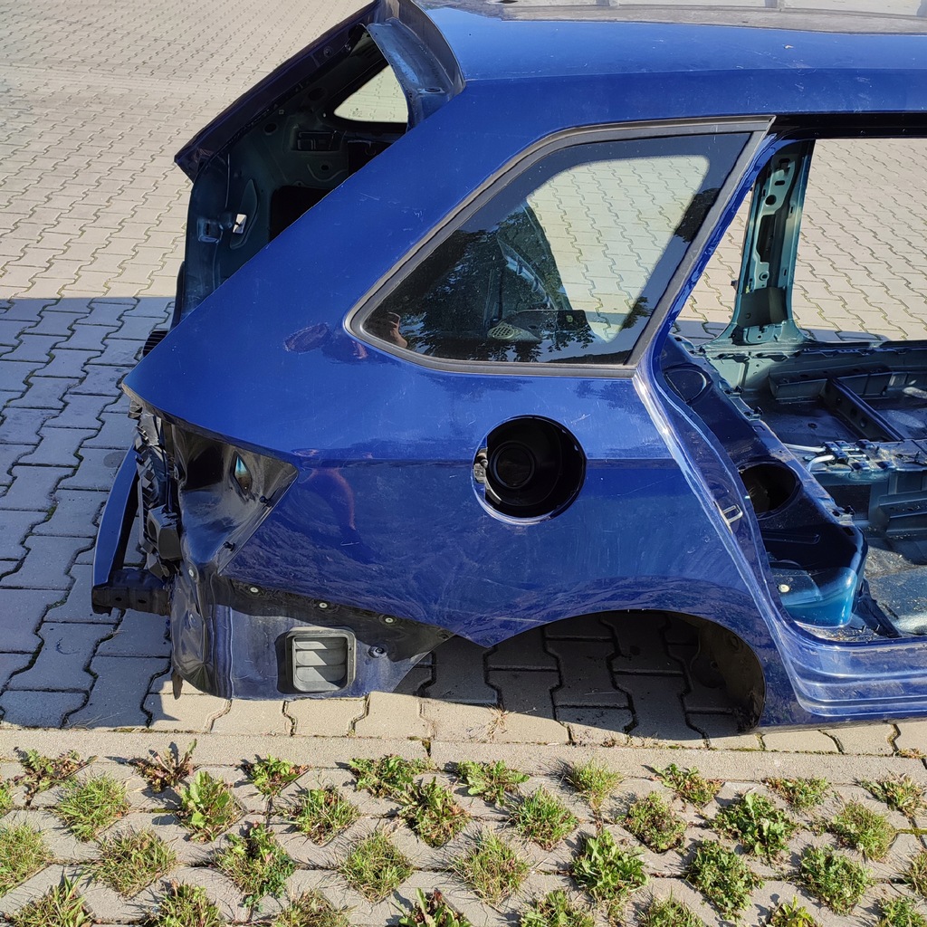 фото №1, Fabia iii kombi крыло четверть задняя правая lf5a