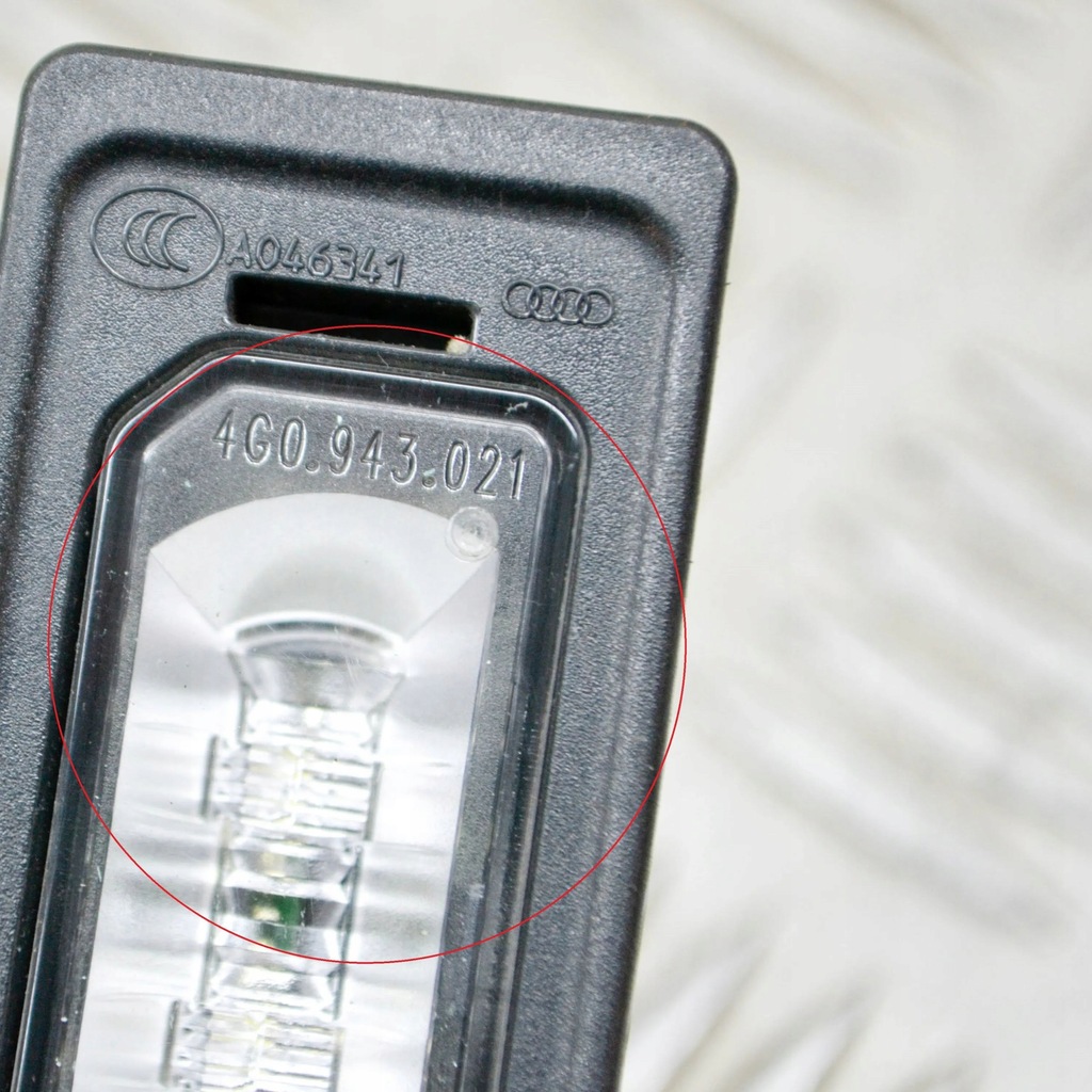 фото №8, Audi a6 s6 c7 4g 2013 лампа освещение задний номерного знака регистрационный