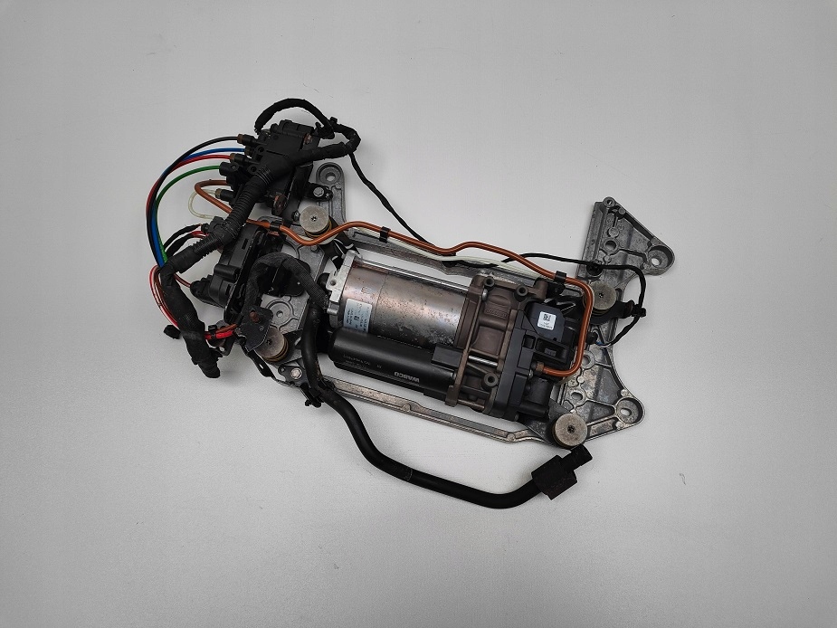 фото №1, Компрессор насос подвеска распределитель 971616006d panamera 971 974