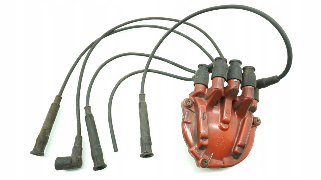 фото №1, Аппарат зажигание крышка трамблёра провода bmw e34 1.8 b 1727372