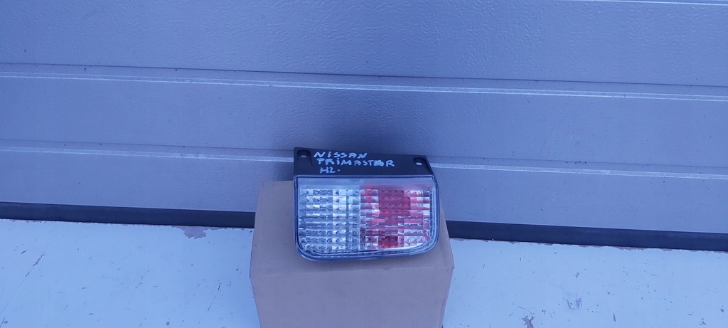 фото №1, Nissan primastar 93863598 лампа противотуманная левый задняя eu