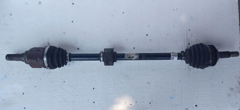 фото №1, Приводной вал передняя правая toyota yaris p9 43474-0d050