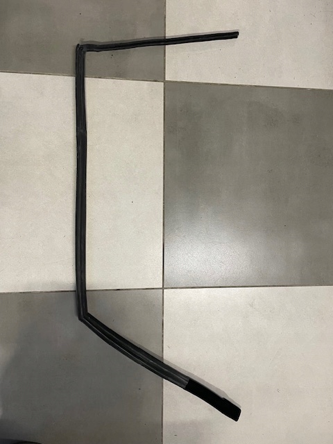 Прокладка верхній ніша двері do mercedes 107 slc Київ