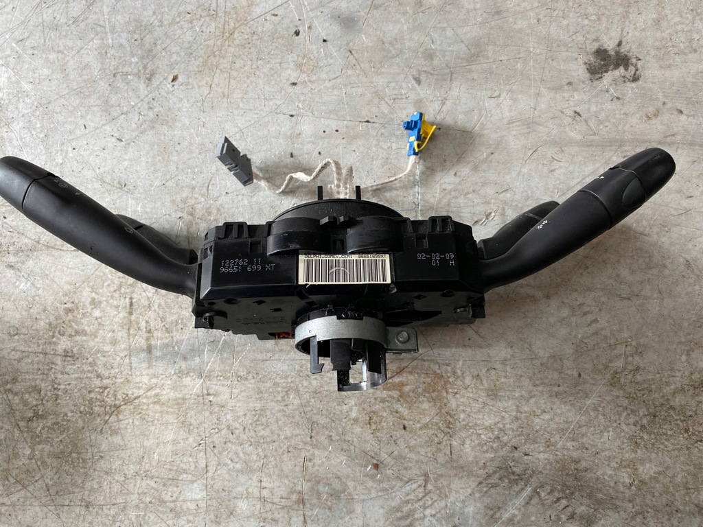 фото №4, Переключатель комбинированный peugeot 308 i t7 96651699xt