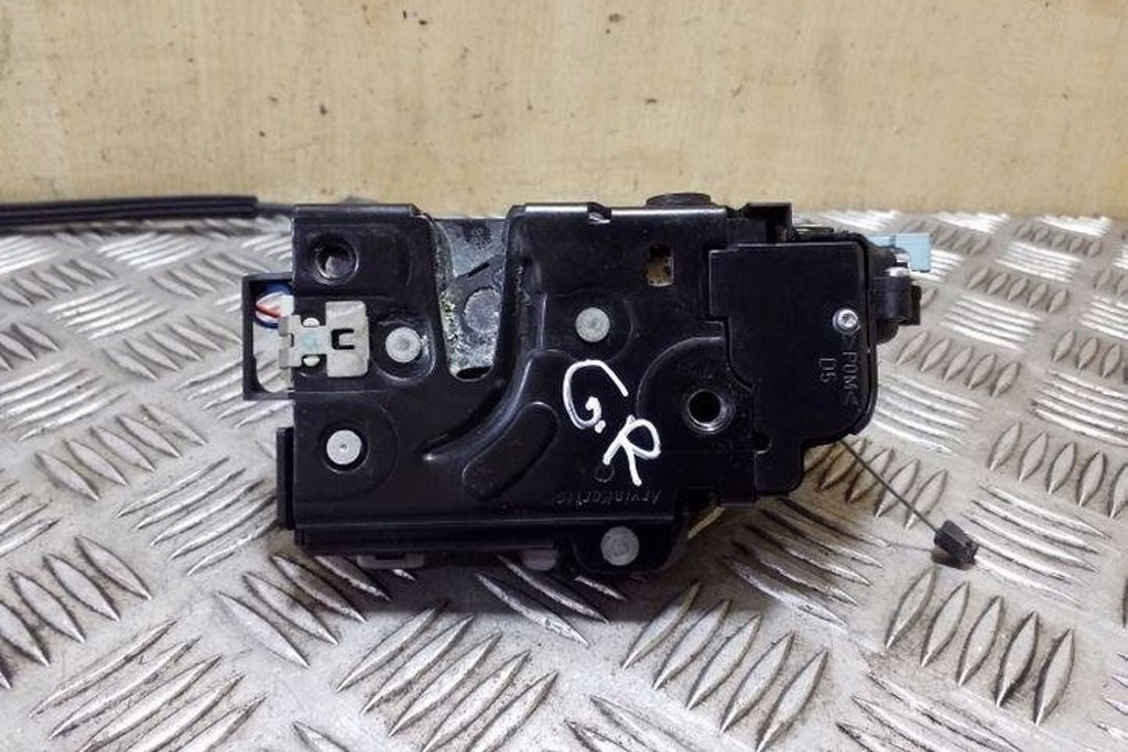 фото №8, Замок задних правых дверь vw golf plus 5m1, 521 7l0839016d 1.4l
