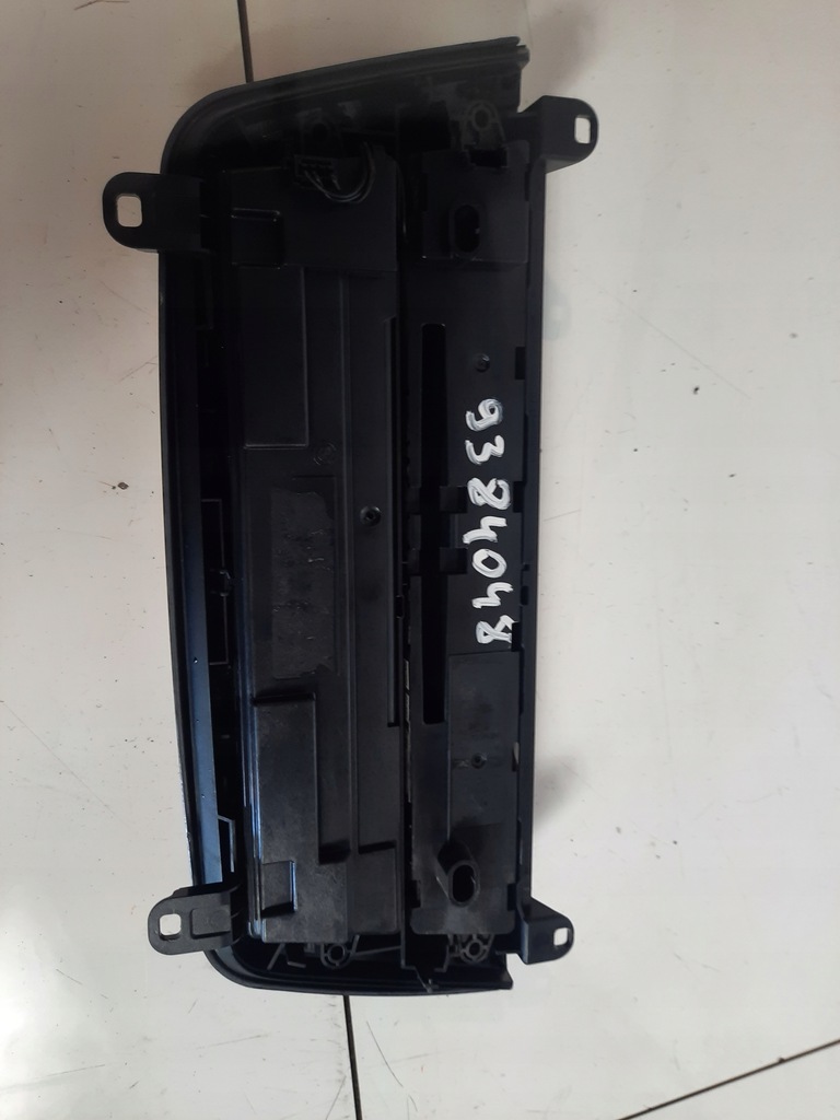 фото №5, Панель радио кондиционера bmw 3 f30 f31 9384048