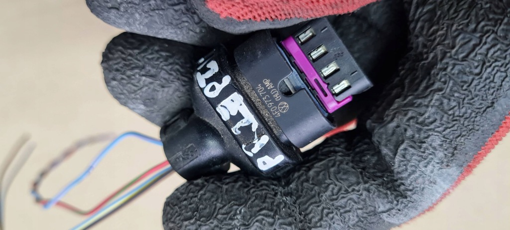 A6 c7 4g рестайлинг  штекер колодка соединитель расходомер 4f0973704 a4 b9 b8 q5 Доставка