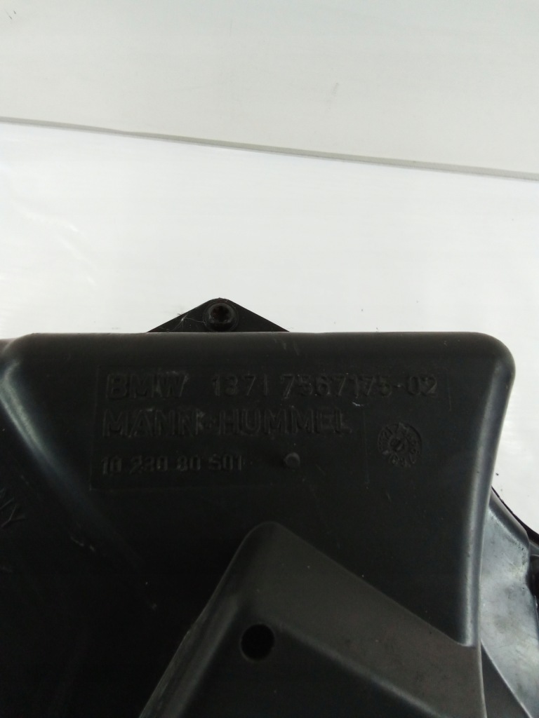 H543 корпус фильтра воздуха bmw e92 7567175 Оригинал