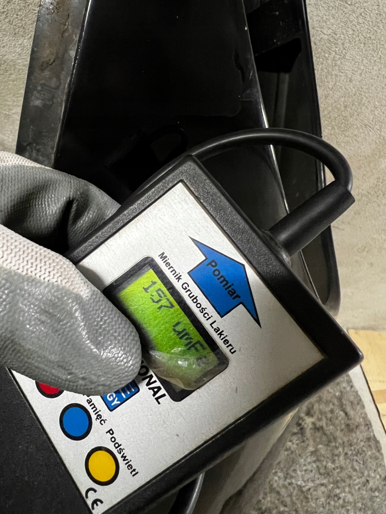 Крыло  перед передний левое  porsche carrera 911 996 Киев