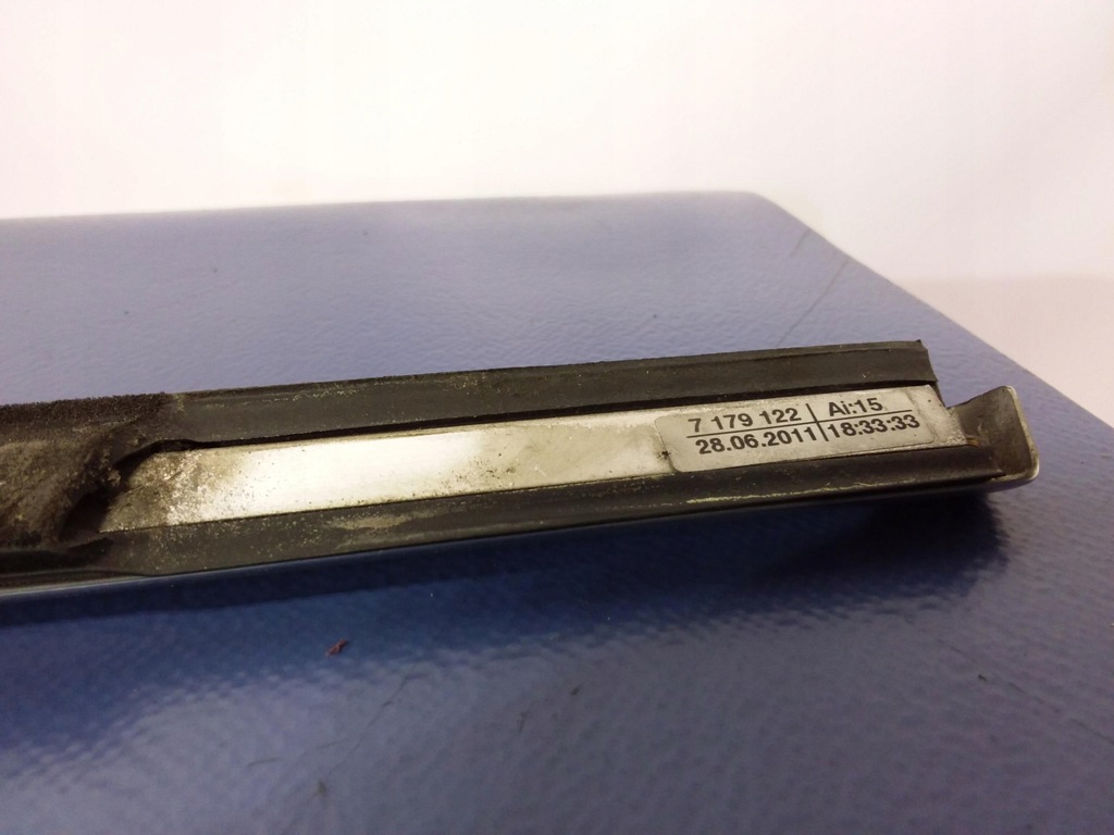 фото №5, Bmw 7 f02 long молдинг уплотнитель дверь правая задняя