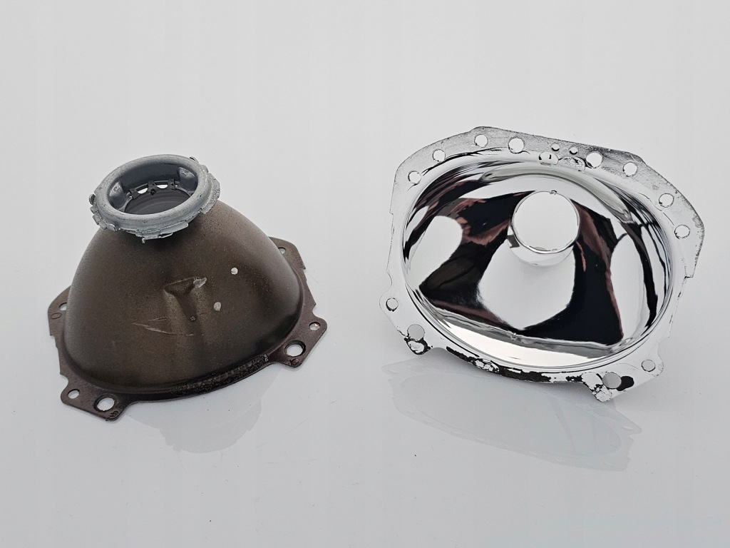 фото №1, Відбивач лінзи фара audi a3 8p lift hella d3s