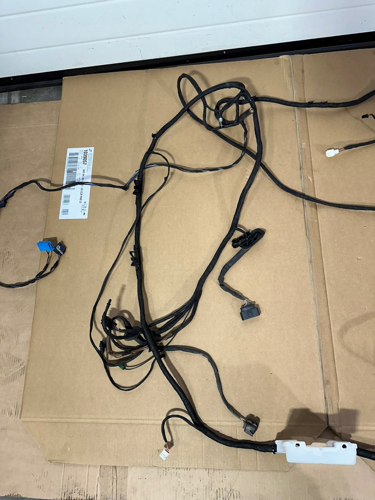 фото №6, Джгут, електропроводка задня, задня салону mercedes w447 cz,vito, tourer пасажирський