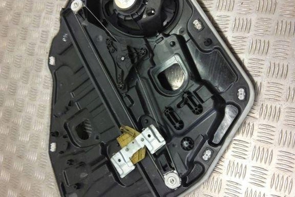 фото №7, Подъемник стекло задних левых дверь jeep renegade off-road bu