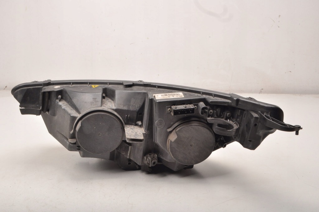 Купити Citroen c4 2 фара права передня ксенон європа 9687895980