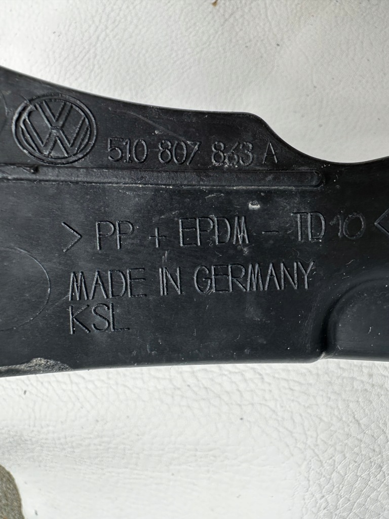 фото №7, Vw golf sportsvan кронштейн направляющая бампера