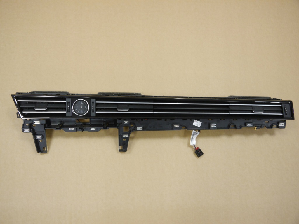 фото №1, Vw passat b8 решітка обдув 3g1858416f