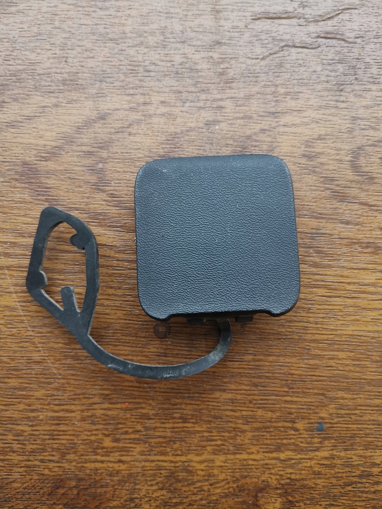 фото №1, Volvo xc-70 xc70 2007- заглушка фаркоп задня задня