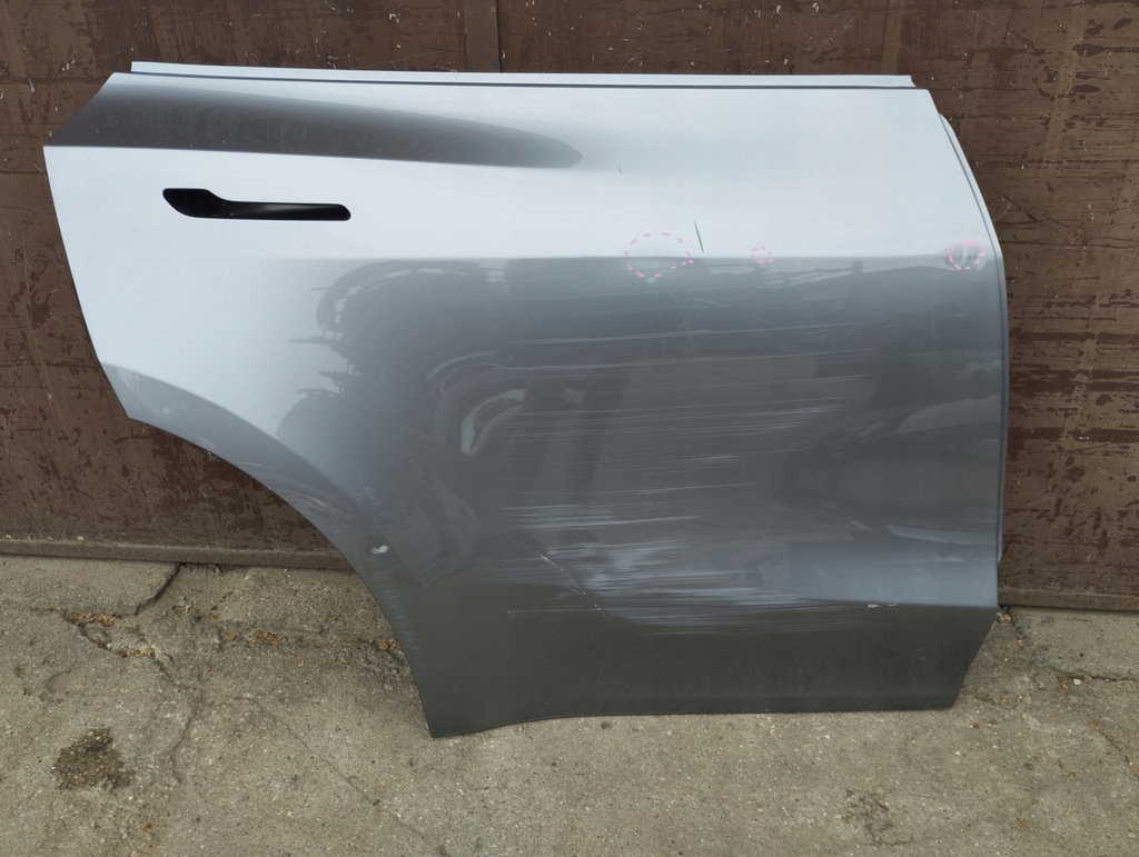 фото №1, Двері праве задня tesla y