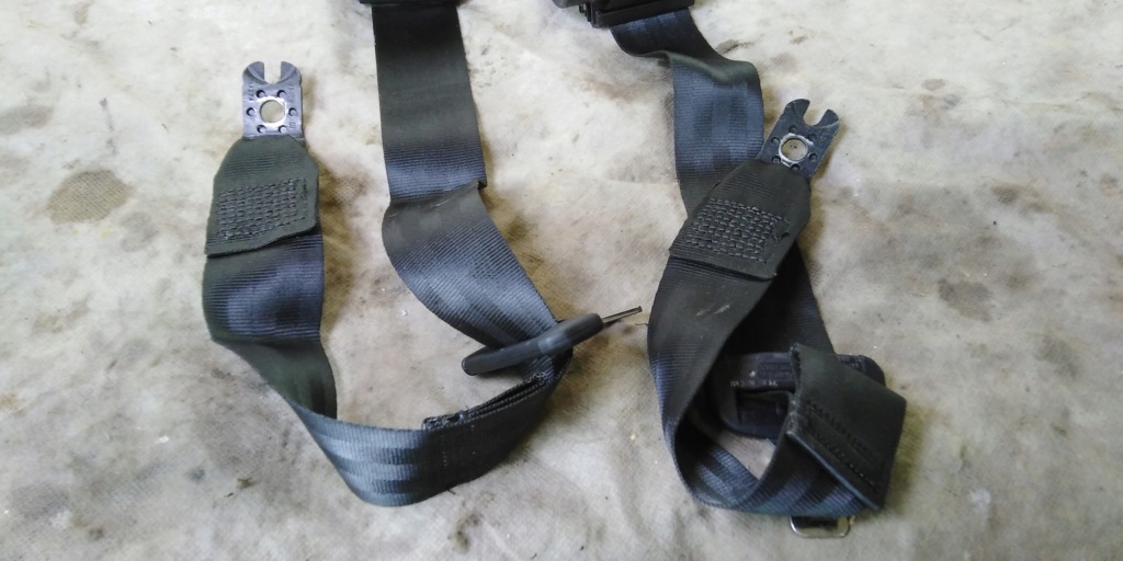 фото №3, Leon iii pas безопасности задняя правый левый