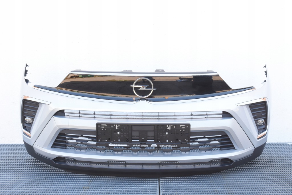 Opel crossland рестайлинг  23r. бампер перед комплектный  противотуманные фары z1y идеальное состояние! Оригинал