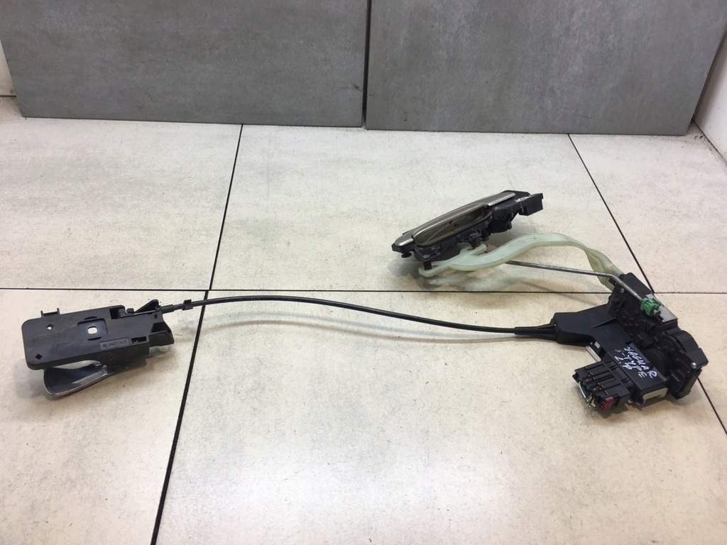 фото №1, Замок дверь левый перед s-type ii x200 9 pin