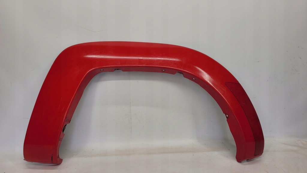 Купить Toyota tacoma 05r.- молдинг крыло правая задний