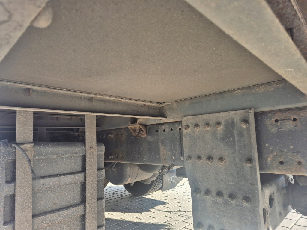 Обшивка коробка передач грузовая шторка renault midlum 7,70x2,48x3,05 Недорого