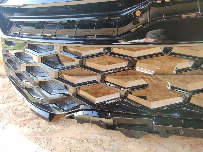 фото №12, Решітка радіатора решітка радіатора kia sportage v 5 21- gt-line 86351-r2ca0