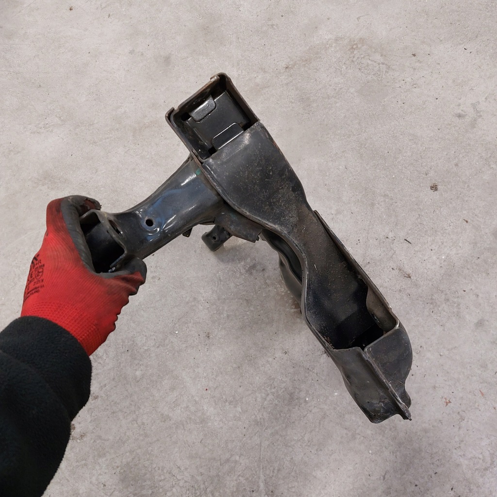 фото №8, Hyundai ix35 1,7 2013 підрамник підрамник підрамник перед 62401-2y630a з nowego автомобіля