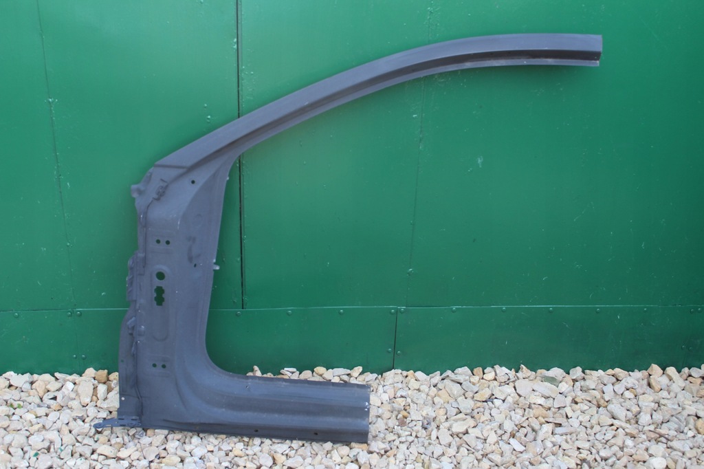 фото №1, Audi a7 обшивка поріг блок двигуна a