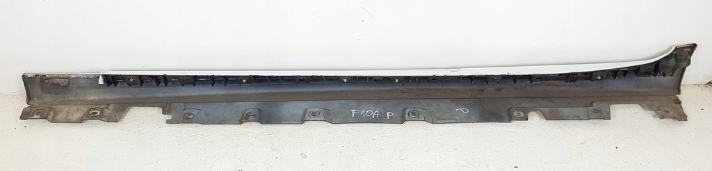 фото №7, Молдинг накладка порог правая alpinweiss 3 bmw 5 f10