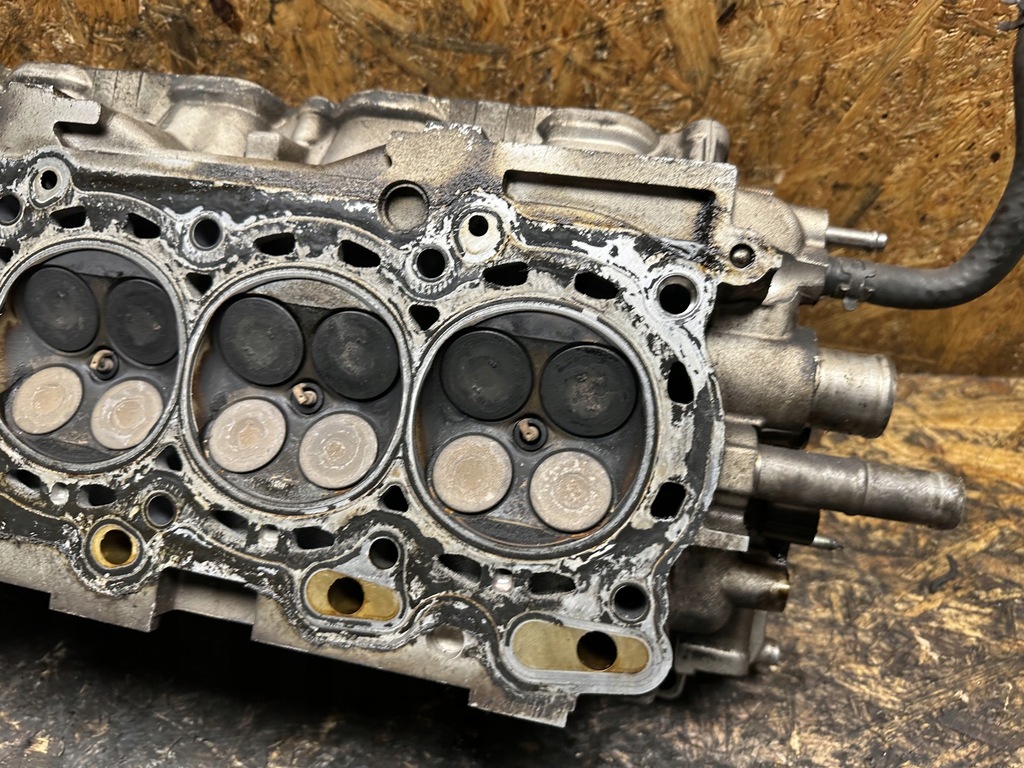 фото №7, Головка комплектная валы toyota celica 2zz