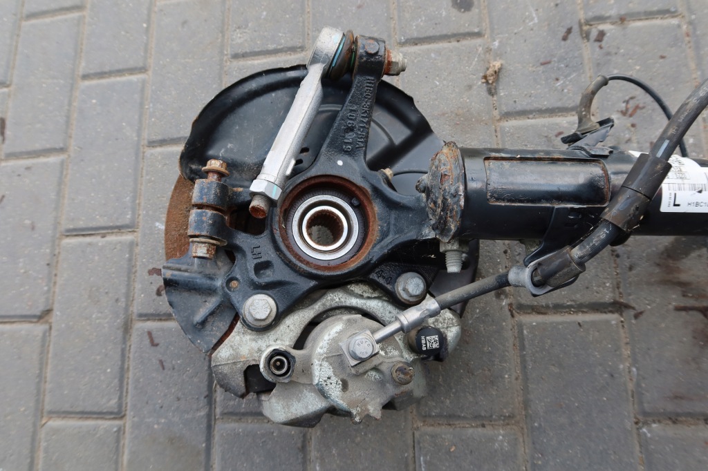 фото №6, Поворотний кулак лівий перед fiesta mk8