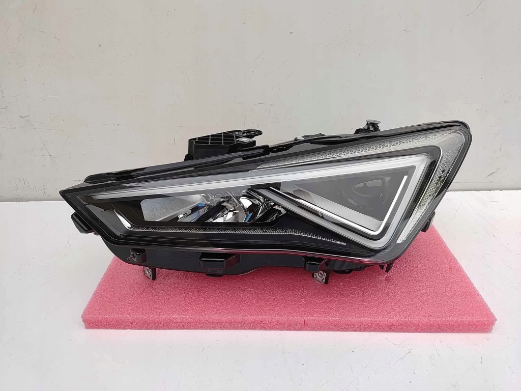 фото №1, Seat leon iv 18- лампа левая перед передняя full led nowa оригинальный номер 3443